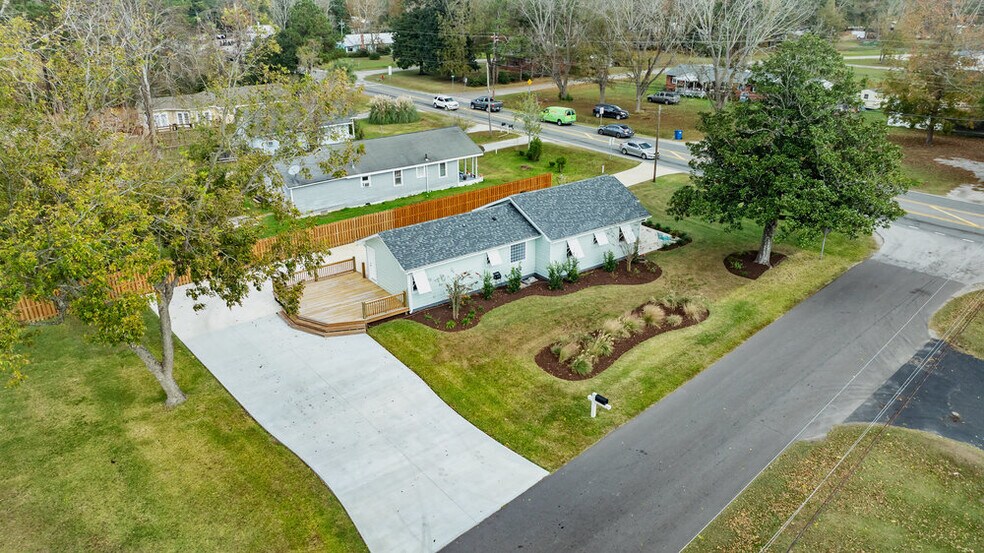 More Photos Of 100 Whitman Ave, Castle Hayne Land For Sale