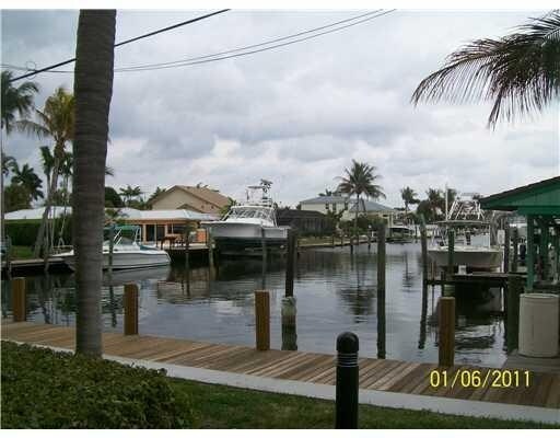 More Photos Of 1200 S Federal Hwy, Boynton Beach Office For Lease