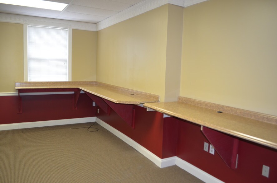 More Photos Of 2309 Bel Air Rd, Fallston Medical For Lease