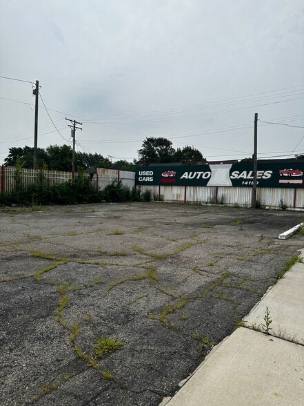 More Photos Of 14150 E 8 Mile Rd, Detroit Auto Repair For Sale
