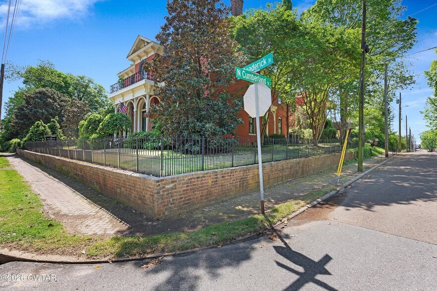 More Photos Of 428 N Cumberland St, Jackson Specialty For Sale