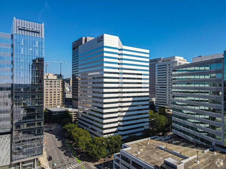 Primary Photo Of 901 E Cary St, Richmond Office For Lease