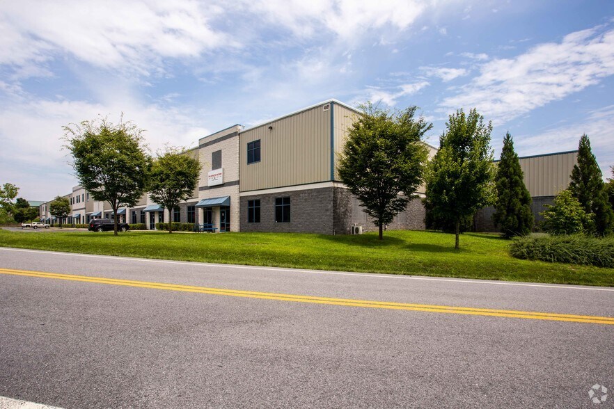 More Photos Of 4821 Winchester Blvd, Frederick Warehouse For Lease