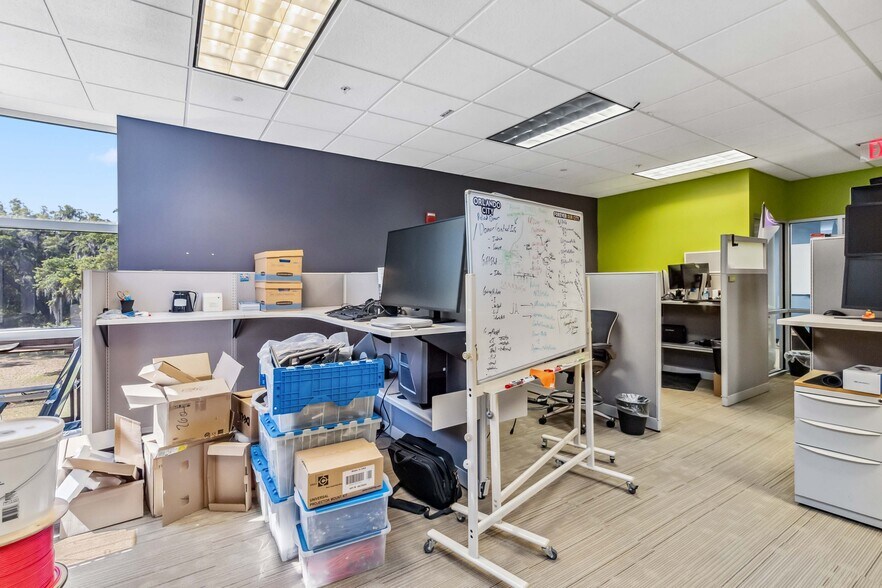 More Photos Of 11002 Lake Hart Dr, Orlando Religious Facility For Lease