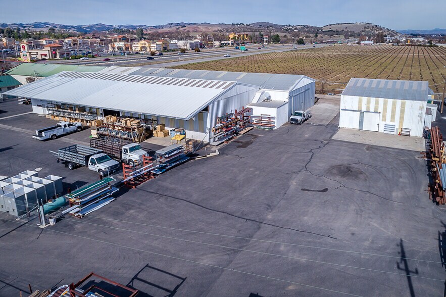 More Photos Of 2320 Ramada Dr, Paso Robles Industrial For Lease