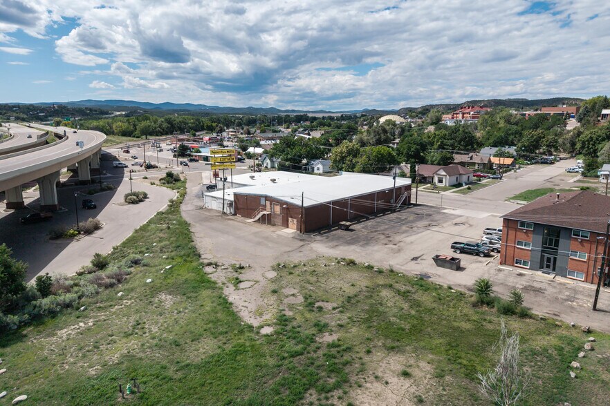 More Photos Of 416 State St, Trinidad Flex For Sale