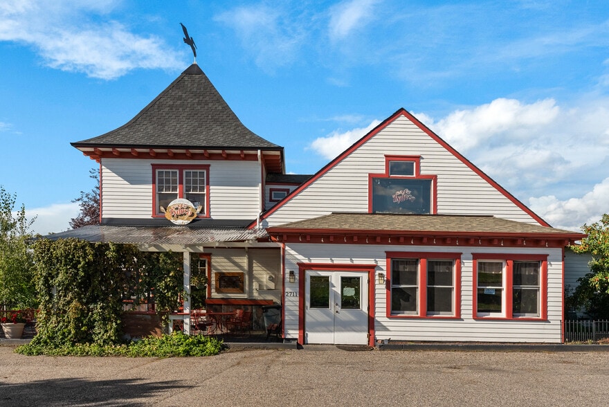 Primary Photo Of 2711 W College St, Bozeman Restaurant For Sale