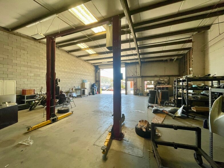 More Photos Of 4751 N El Capitan Ave, Fresno Service For Sale