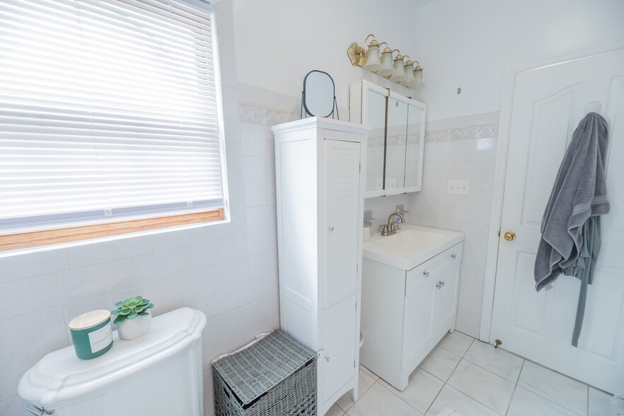 More Photos Of 600 Grand St, Hoboken Office Residential For Sale