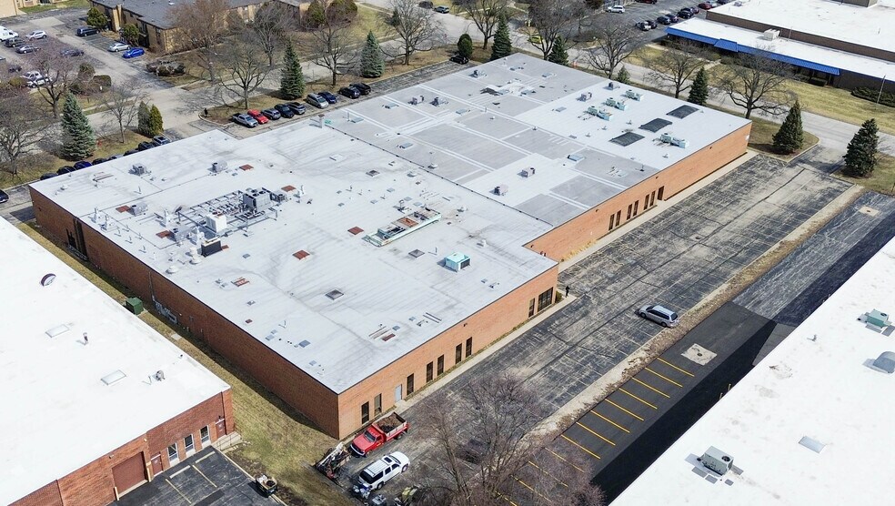 Primary Photo Of 909 E Orchard St, Mundelein Research And Development For Lease