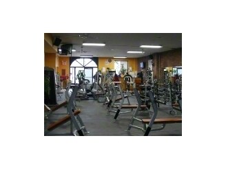 More Photos Of 202 Caton Ave, Brooklyn Warehouse For Lease