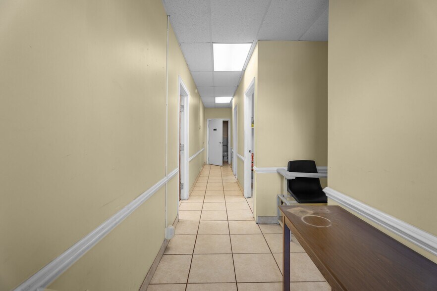 More Photos Of 2902 Central Heights Rd, Goldsboro Medical For Sale