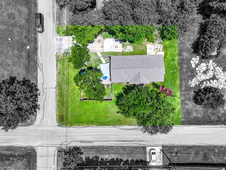 More Photos Of 400 C B Davidson, Fate Office Residential For Sale