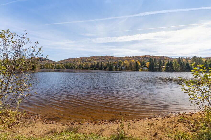 More Photos Of Ch Du Vison, Lac-superieur Land For Sale