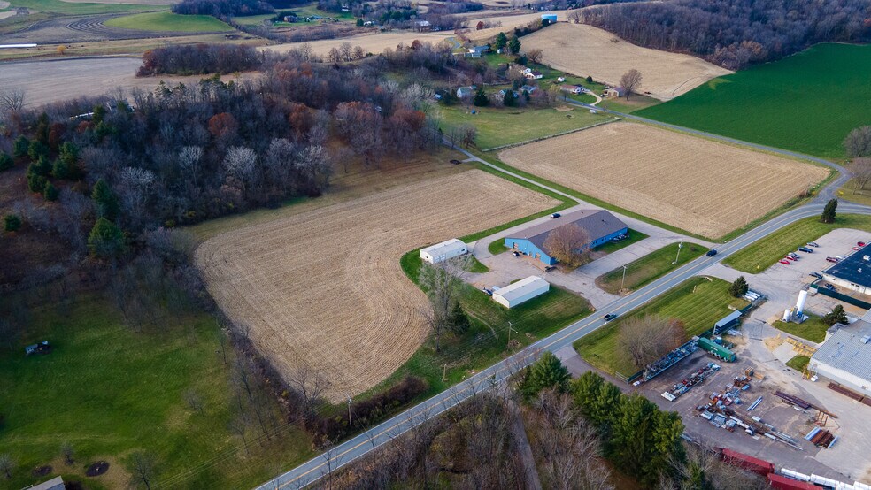 More Photos Of 16771 S 15th St, Galesville Warehouse For Sale