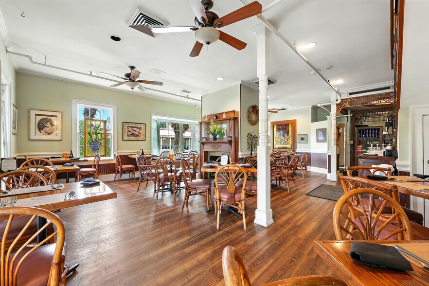 More Photos Of 102 San Marco Ave, Saint Augustine Restaurant For Sale
