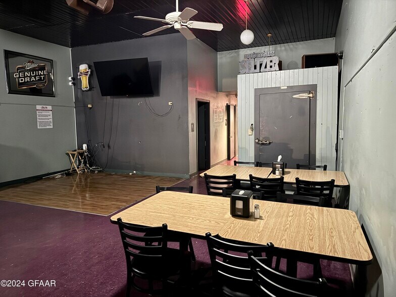 More Photos Of 318 4th St NE, Devils Lake Bar For Sale