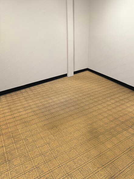 More Photos Of 55 Front St, Rockville Centre Office For Lease