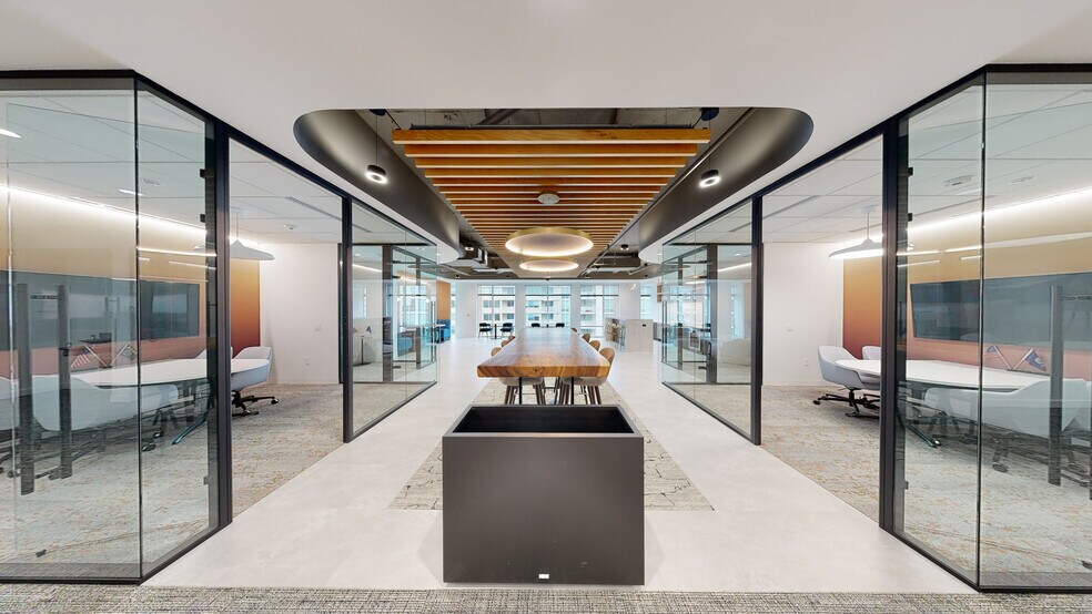 More Photos Of 2777 Crystal Dr, Arlington Unknown For Sale