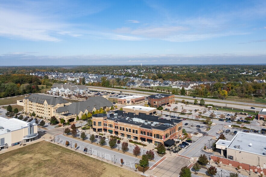 More Photos Of 16721-16765 Main St, Wildwood General Retail For Sale