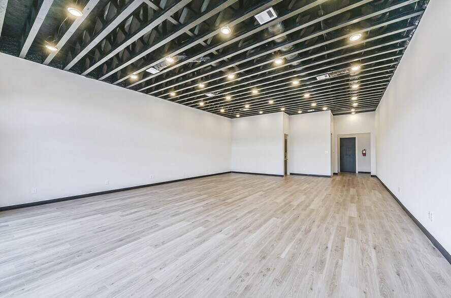 More Photos Of 11821 FM 1488, Magnolia Medical For Sale