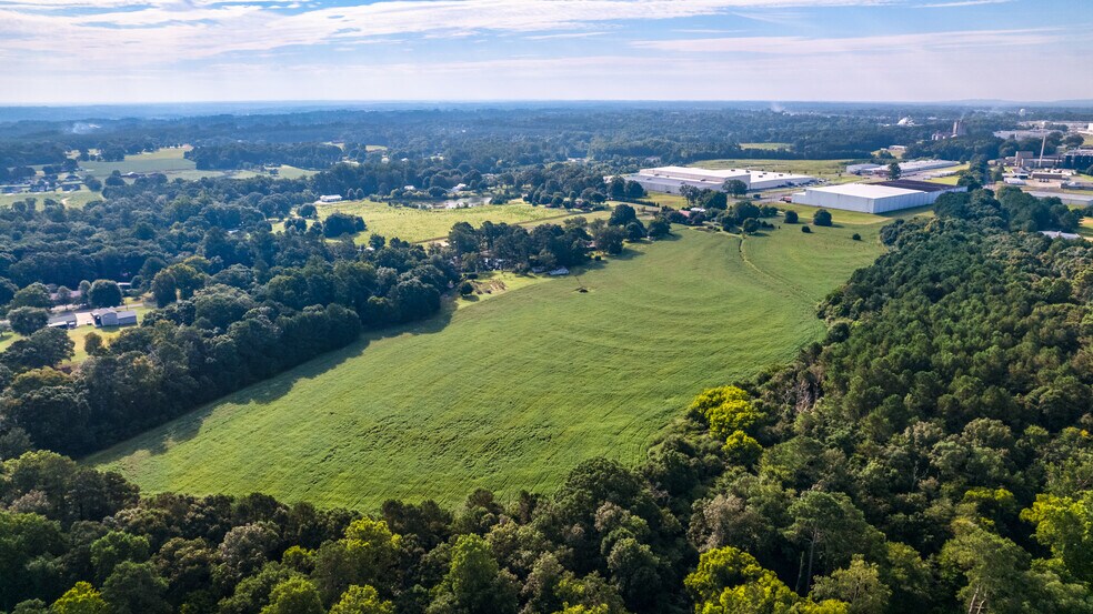 More Photos Of 1585 Railroad Ave, Albertville Land For Sale