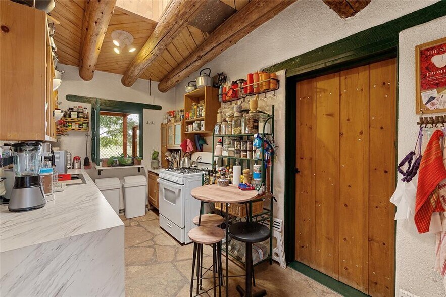More Photos Of 18 Destierro Trail, Santa Fe Lodge Meeting Hall For Sale