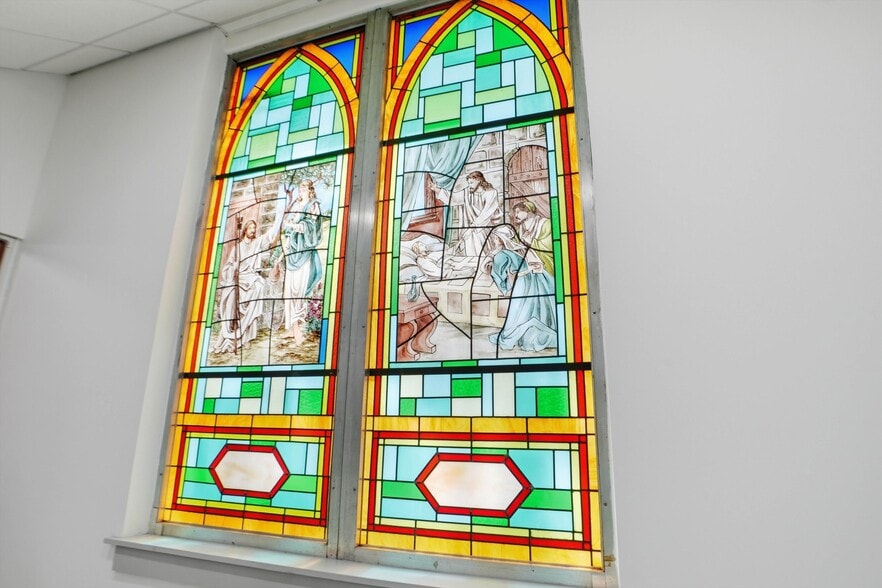 More Photos Of 8075 Lone Star Rd, Jacksonville Religious Facility For Sale
