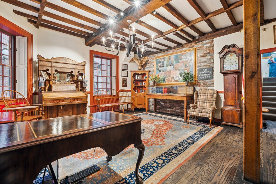 More Photos Of 10 Marshall St, Boston Office Residential For Sale