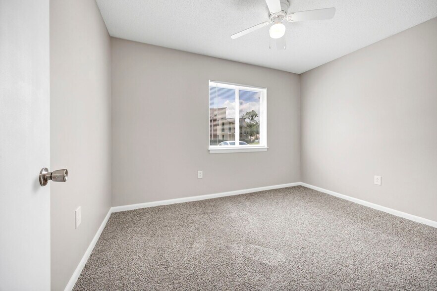 More Photos Of 200 Bentree Ln, Florence Apartments For Sale