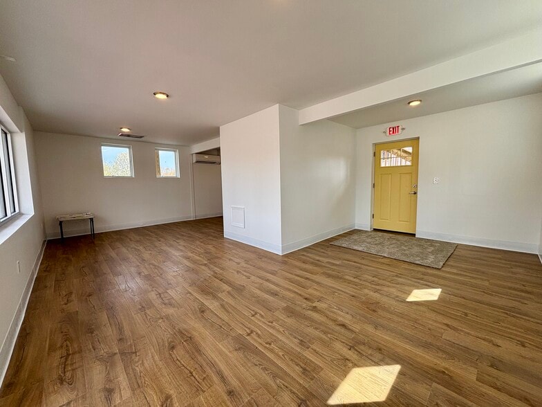 More Photos Of 114 N Putnam St, Williamston Freestanding For Sale