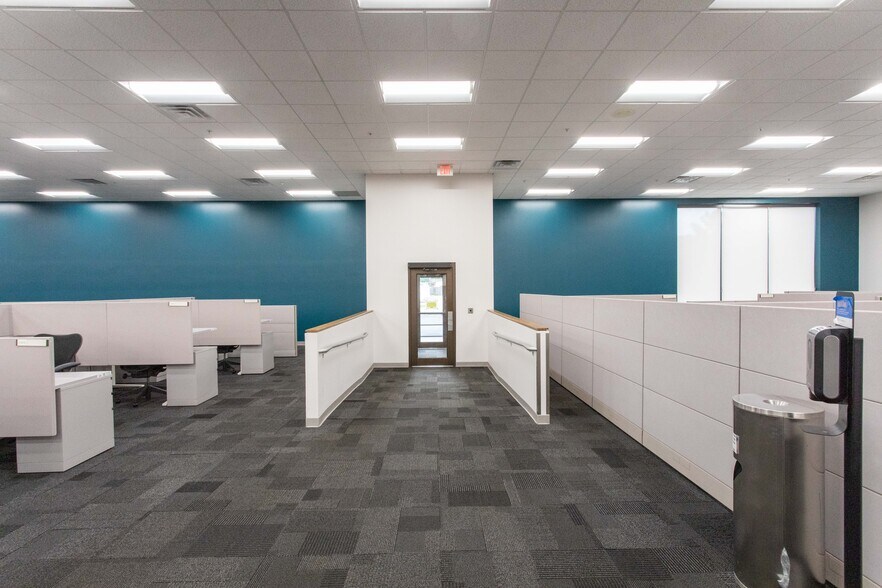 More Photos Of 2215 Southwest Pky, Wichita Falls Office For Lease
