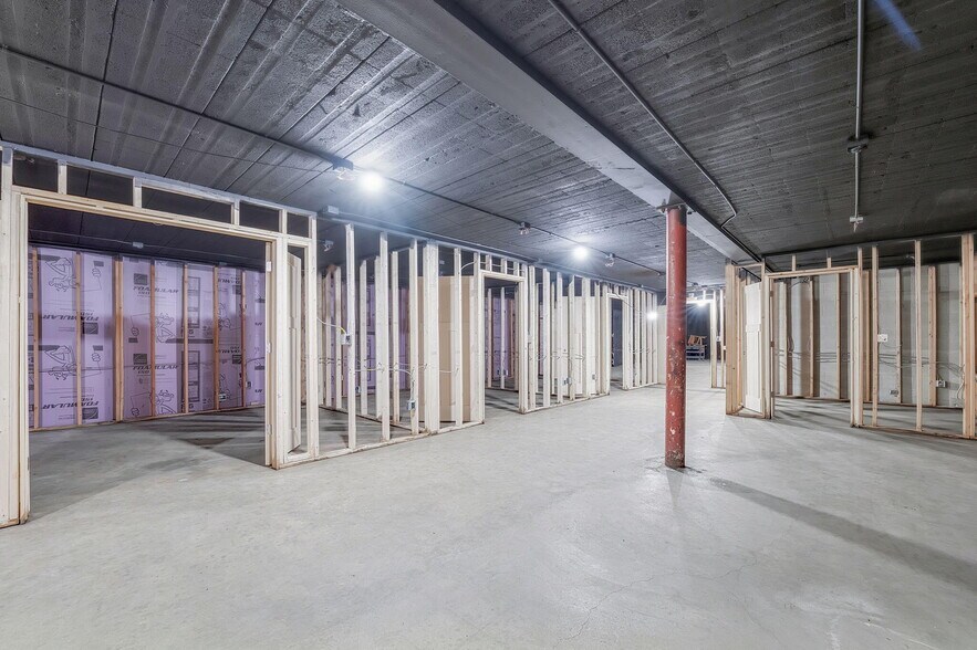 More Photos Of 3500 N Sherman Blvd, Milwaukee Loft Creative Space For Sale