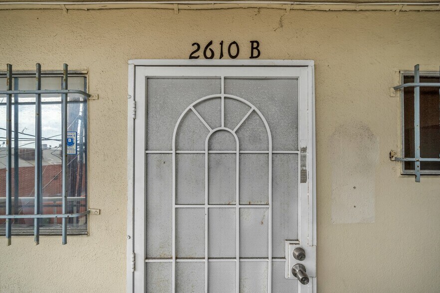 More Photos Of 2610 W Imperial Hwy, Hawthorne Storefront Retail Office For Lease