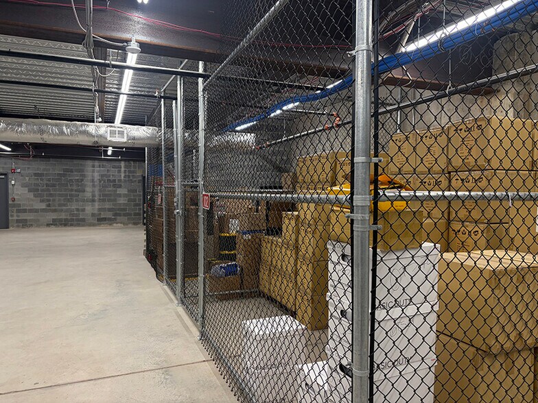 More Photos Of 293 Lafayette Ave, Hawthorne Storefront Retail Office For Lease