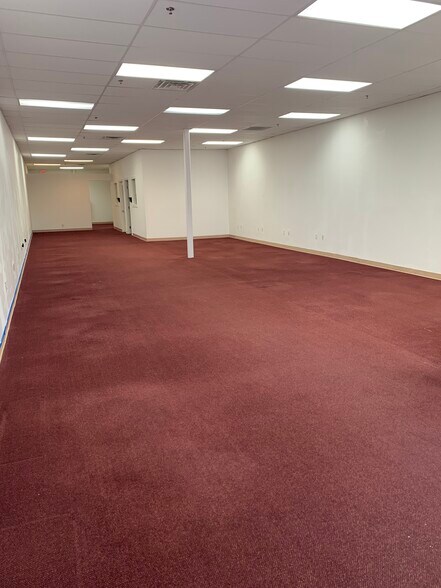 More Photos Of 4851 Lone Tree Way, Antioch Storefront Retail Office For Lease