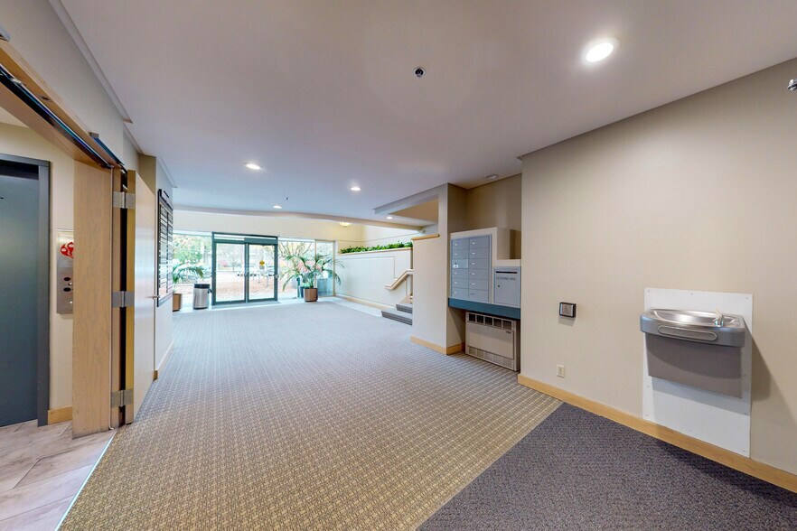 More Photos Of 3425 NE Ensign Rd, Olympia Medical For Lease