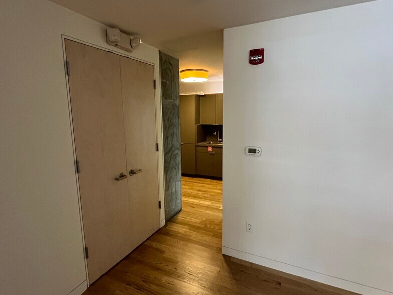 More Photos Of 1650 Jackson St, San Francisco Apartments For Sale