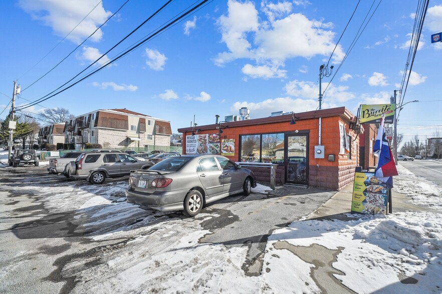 More Photos Of 1007 Charles St, Providence General Retail For Sale