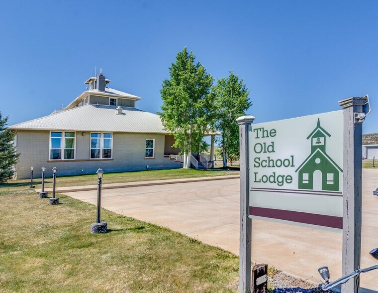 More Photos Of 21049 Uncompahgre Rd, Montrose Hotel For Sale