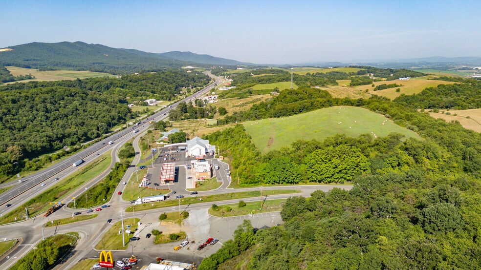 More Photos Of 2484 E Lee Hwy, Wytheville Land For Sale