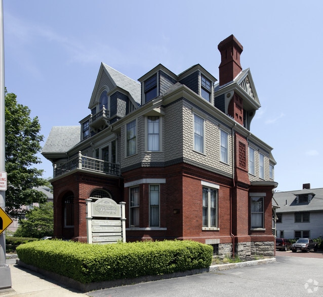 More Photos Of 404 County St, New Bedford Office For Sale