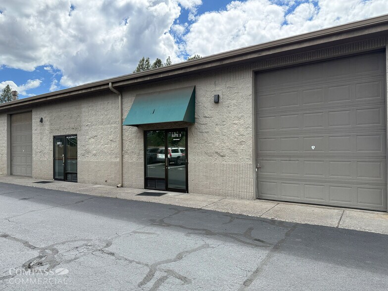 Primary Photo Of 2525 NE Twin Knolls Dr, Bend Light Manufacturing For Lease
