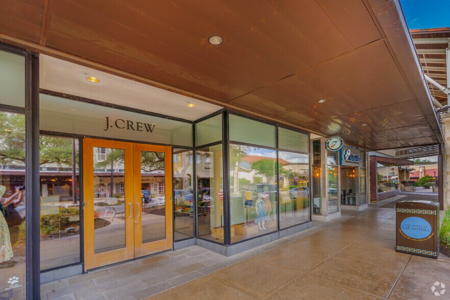 More Photos Of 15900 La Cantera Pky, San Antonio Unknown For Lease