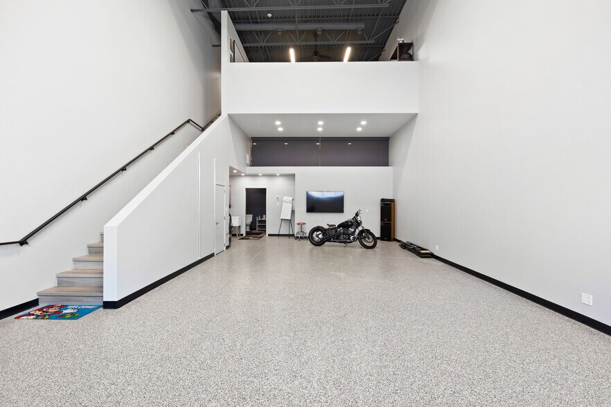 More Photos Of 1750 120 Av NE, Calgary Warehouse For Sale