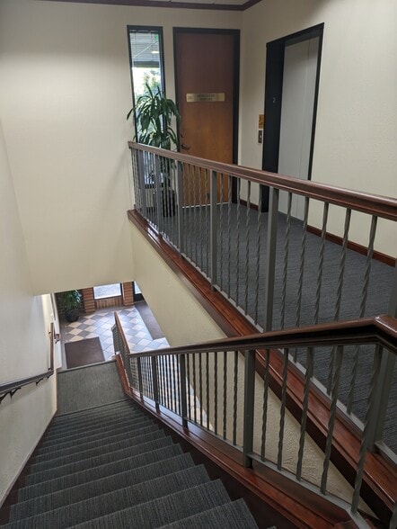 More Photos Of 133 Mission St, Santa Cruz Medical For Lease