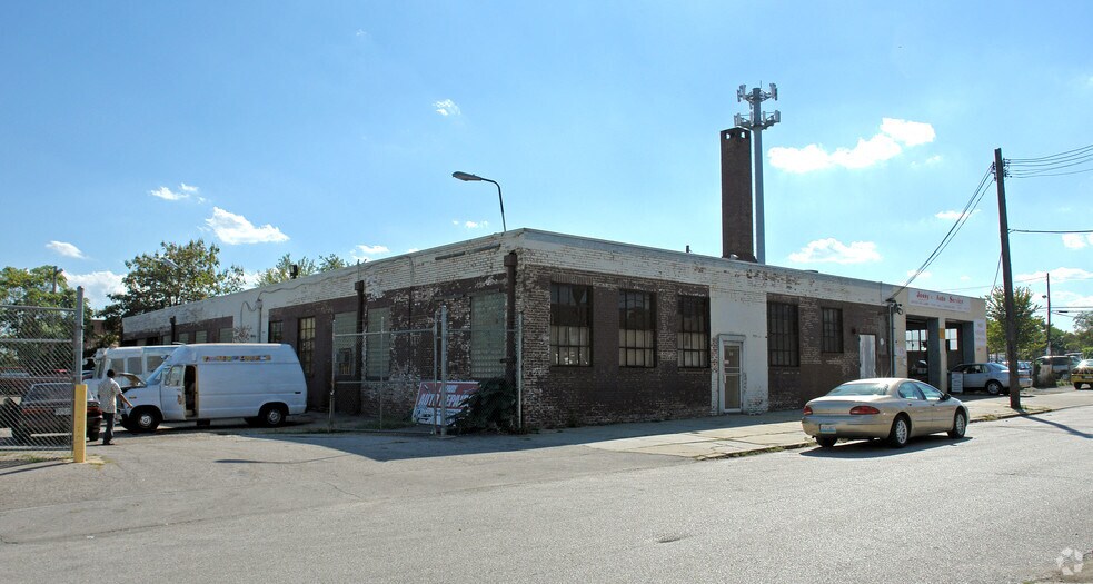 More Photos Of 401 W 26th St, Baltimore Service For Lease