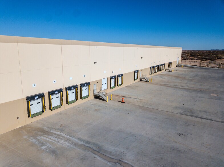 More Photos Of 465 Industrial Ave, Santa Teresa Manufacturing For Lease