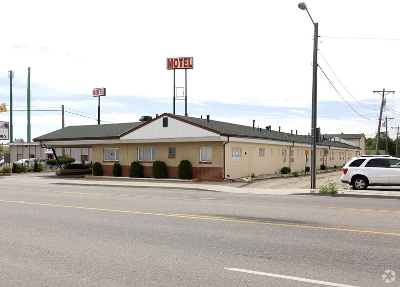 More Photos Of 414 W 29th St, Pueblo Hotel For Sale