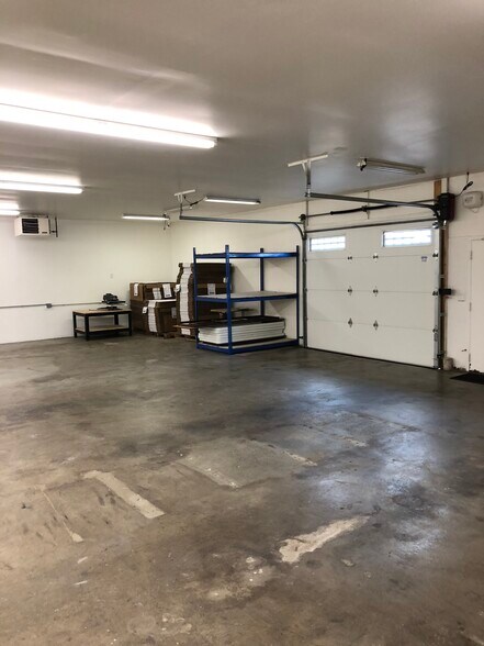 More Photos Of 1225 Ransdell Ct, Lebanon Warehouse For Lease